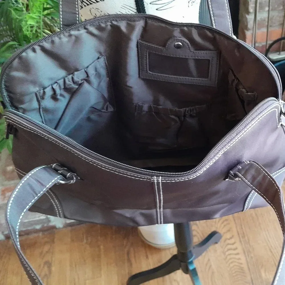 Chocolate Brown Shoulder Bag - Picture 9 of 10